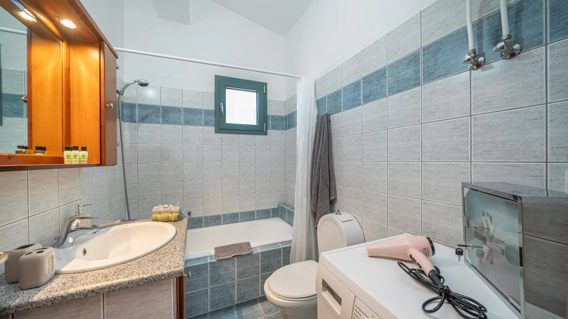 The Square Suites 2Nd Floor Apartment Argostoli