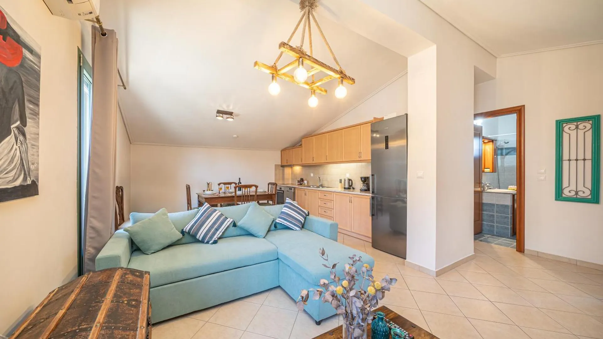 The Square Suites 2Nd Floor Apartment Argostoli  Grekland